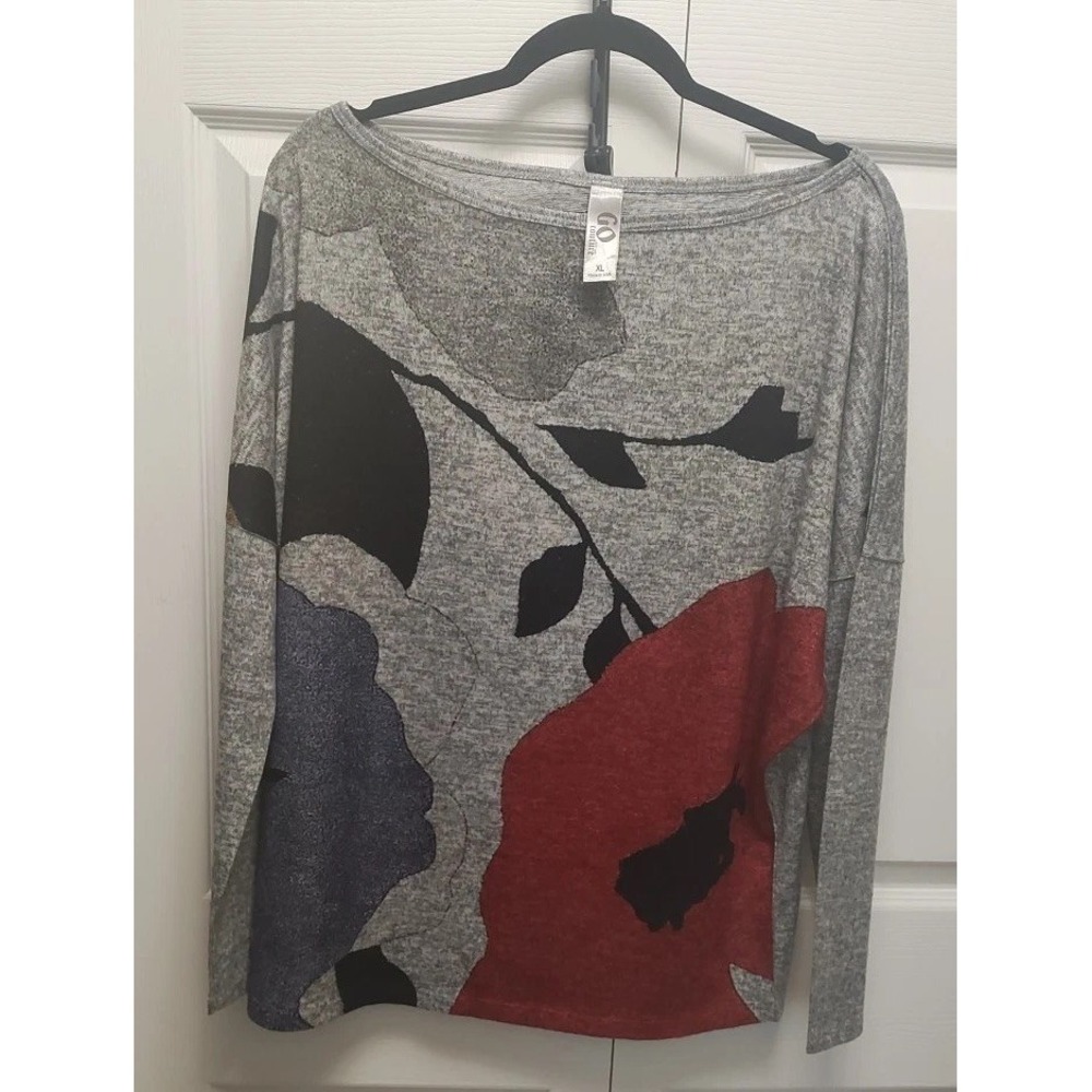 Go Couture Woman's XL Long Sleeve Shirts